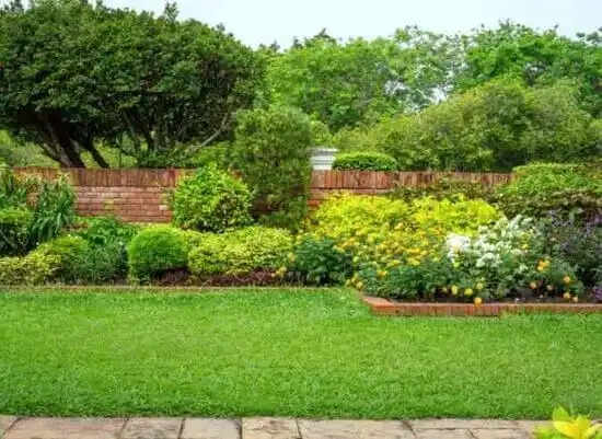 landscaping services Fort Totten